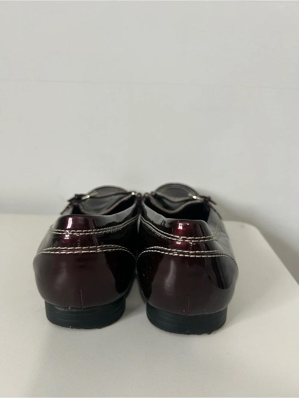 y2k 90s Burgundy Patent Mary Janes Silver Buckle Size 9 1/2 Chic Tweed Retro